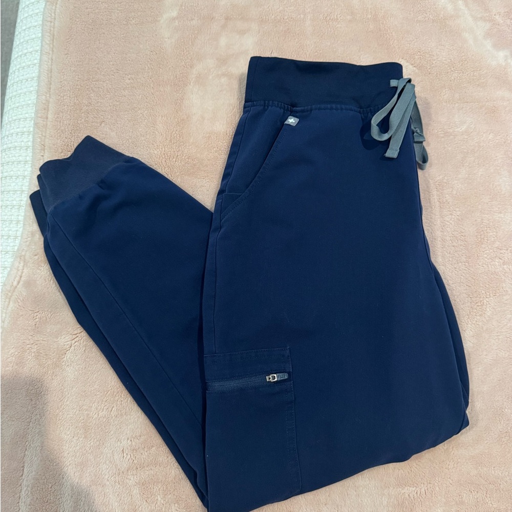 Figs Women's Navy Blue Joggers